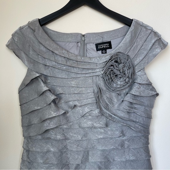 Adrianna Papell Gray Ruched Sheath Dress with Rosette Detail Size 12 - Picture 4 of 13